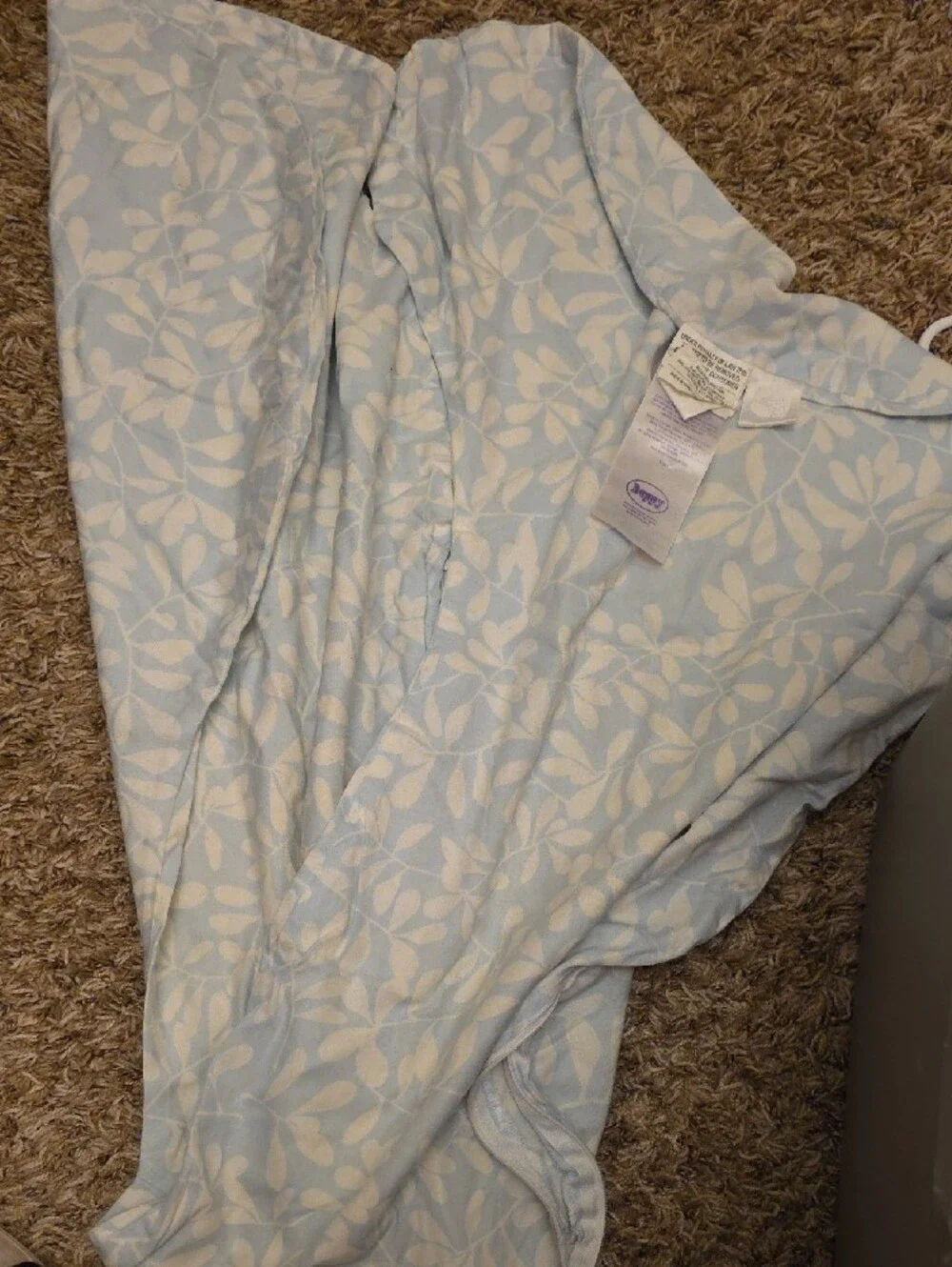 Boppy Light Blue and White Leaf-Print Duvet Cover